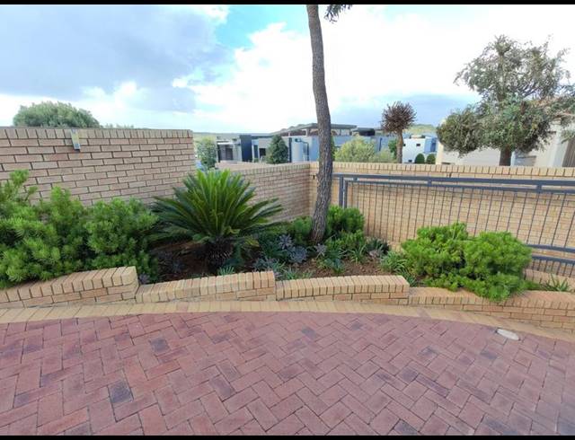 5 BEDROOM HOUSE FOR SALE IN MEYERSDAL NATURE ESTATE